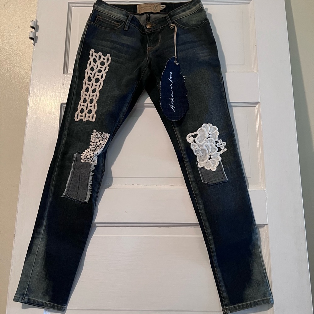 Artisan de Luxe x Free People Distressed Lace Patch Skinny Denim 26 2 NWT